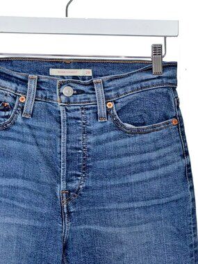 Levi's Blue Denim Wedgie Straight Jeans with Raw Hems - Size 28